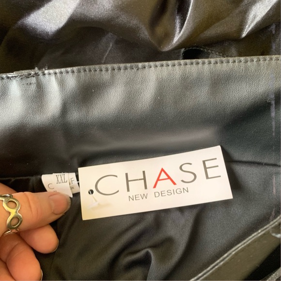 Micro Mini - Picture 5 of 5